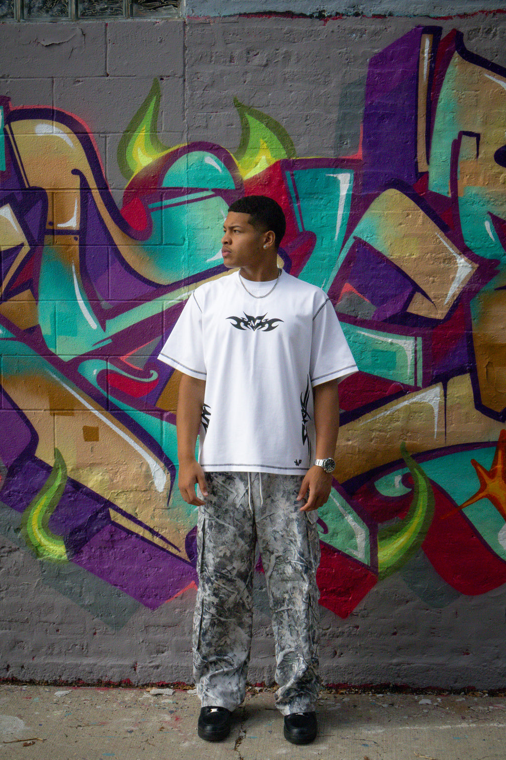 WHITE NEON TRIBAL